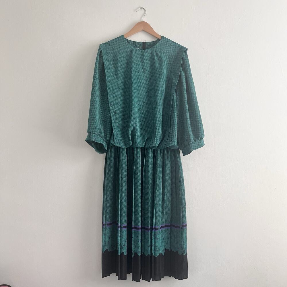 VLP Teal Paisley Maxi Dress